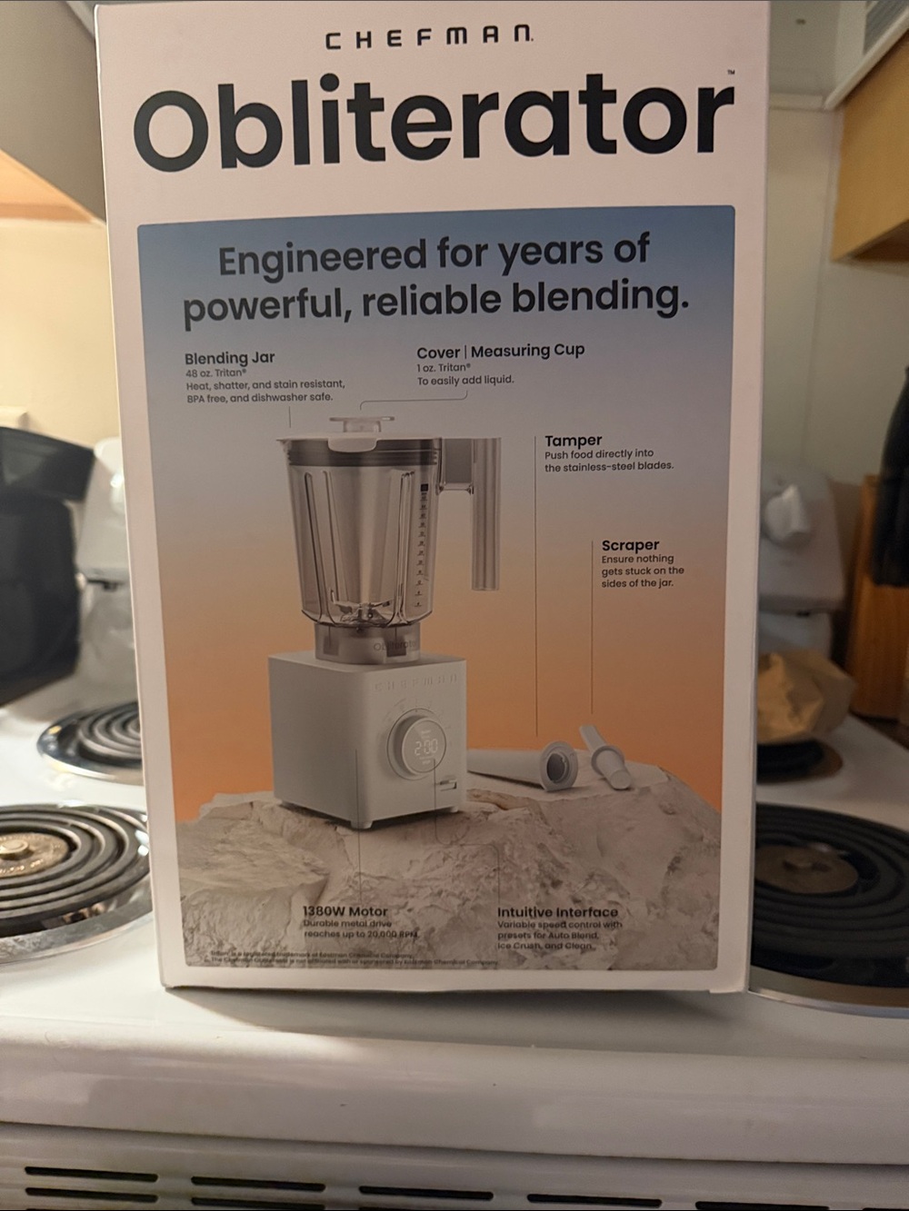 Chefman Obliterator Countertop Blender in White
